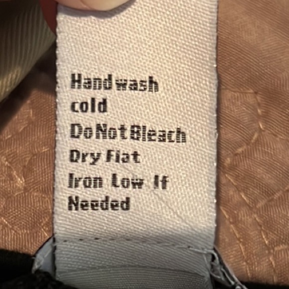 199. Charming Charlie Rain Crocheted Top in Black with White, Size Medium - Picture 13 of 16